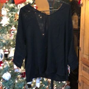 Daily look women’s blouse size 10 NWT